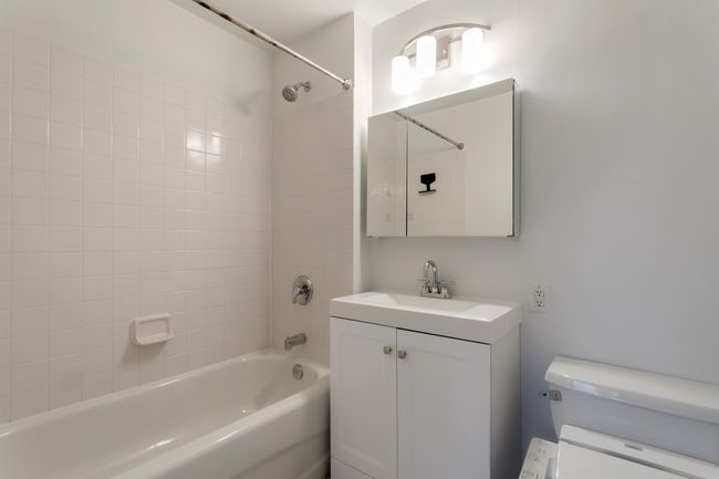 APT-502 - 20 2 Nd St, Condo with 2 bedrooms, 2 bathrooms and null parking in Jersey City NJ | Image 9