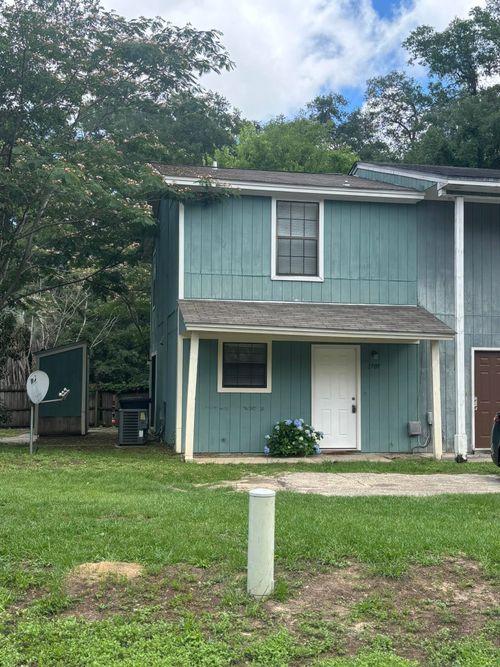 1909 Nekoma Ct, Tallahassee, FL, 32304-1147 | Card Image