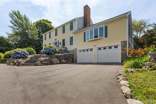 10 Briarfield Rd, South Dennis, MA, 02660-1939 | Card Image