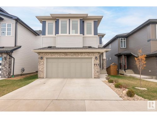 717 Kinglet Blvd Nw, Edmonton, AB, T5S0N8 | Card Image