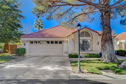 5429 Painted Sunrise Dr, Las Vegas, NV, 89149-6447 | Card Image
