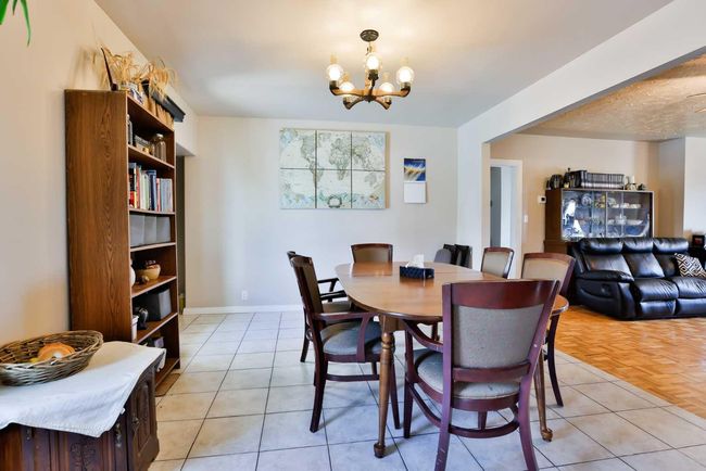 3.43 Acres, House other with 4 bedrooms, 3 bathrooms and null parking in Raymond AB | Image 20