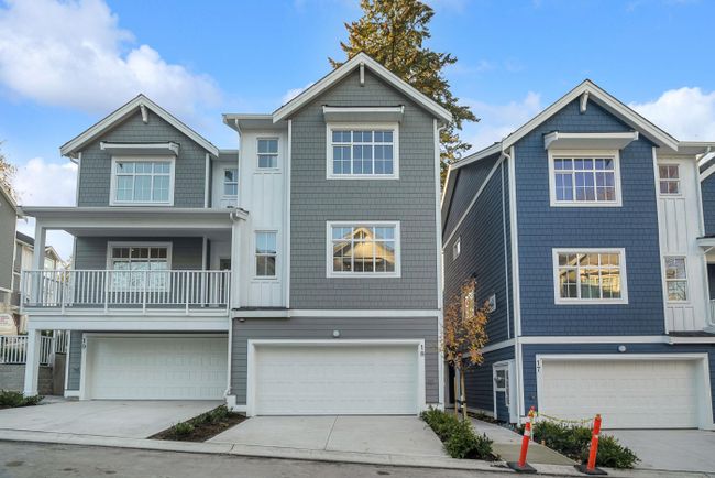 11 - 9762 182 A Street, Townhouse with 4 bedrooms, 3 bathrooms and 4 parking in Surrey BC | Image 2