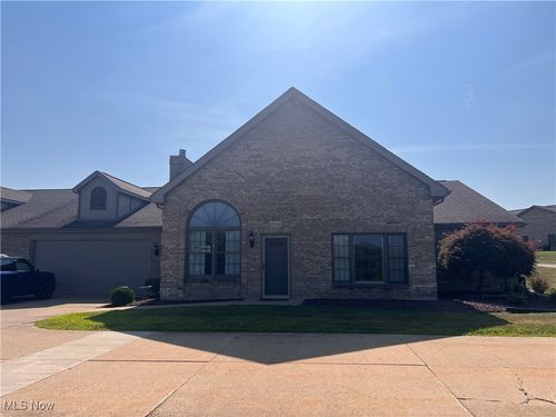 49066 Eagle Dr, East Liverpool, OH, 43920-9225 | Card Image