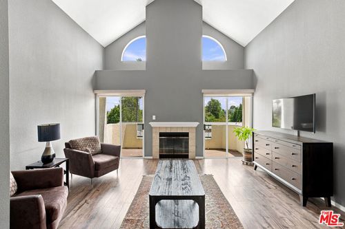 302-14347 Albers St, Sherman Oaks, CA, 91401 | Card Image