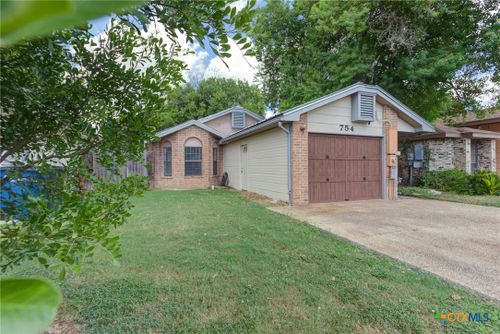 754 Briarbend Drive, New Braunfels, TX, 78130 | Card Image