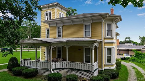 72 2nd St, Geneseo, NY, 14454-1231 | Card Image