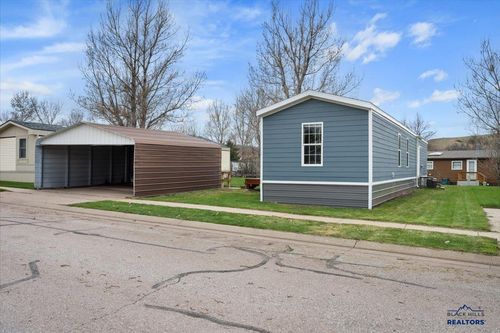 1107 Roughlock Ln, Spearfish, SD, 57783-8620 | Card Image