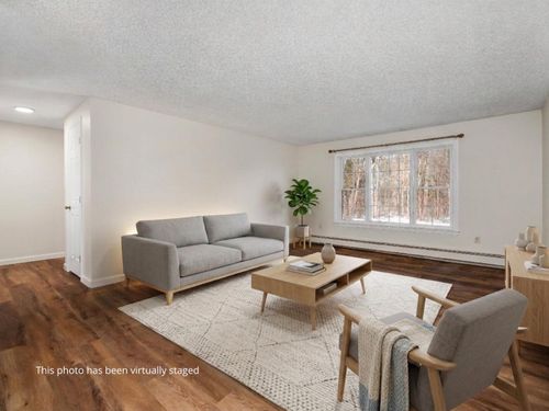 a7-50 Brookside Dr, Exeter, NH, 03833-1650 | Card Image