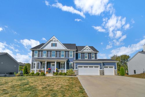 411 Buena Vista Dr, Johnstown, OH, 43031-1095 | Card Image