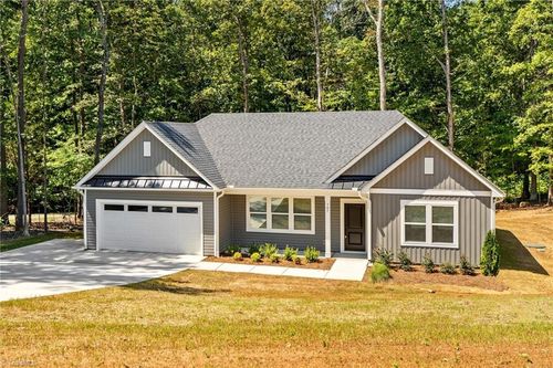 307 Sowers Ferry Rd, Salisbury, NC, 28144-7788 | Card Image