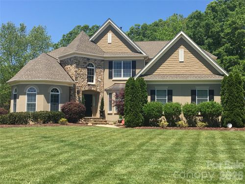 209 Red Twig Ct, Marvin, NC, 28173-6826 | Card Image