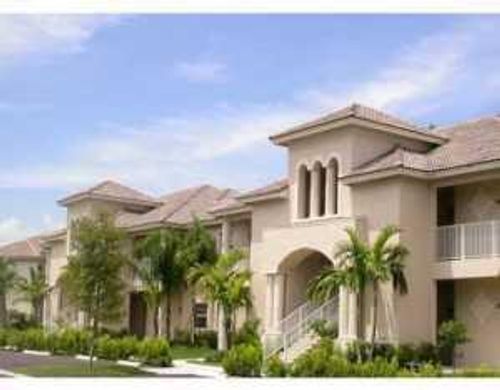 3522-a-8243 Mulligan Cir, Port St. Lucie, FL, 34986-3306 | Card Image
