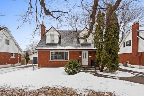 822 Colson Ave, Ottawa, ON, K1G1R7 | Card Image