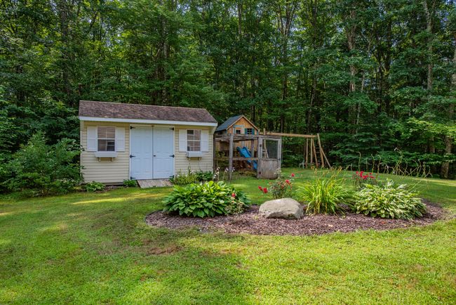 Garden Shed &amp; Playscape | Image 34