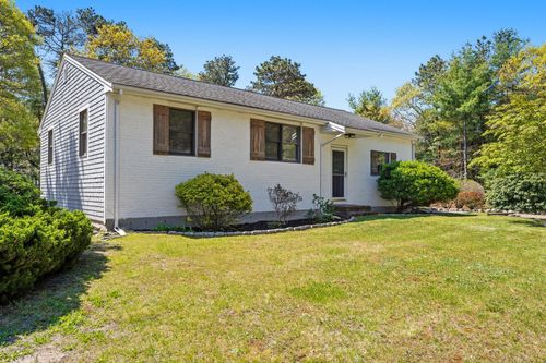 17 Dry Hollow Lane, Mashpee, MA, 02649 | Card Image