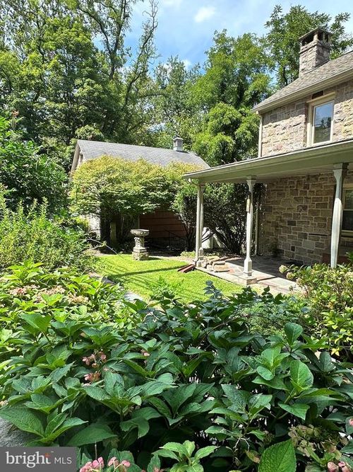 3596 River Rd, LUMBERVILLE, PA, 18933-9710 | Card Image