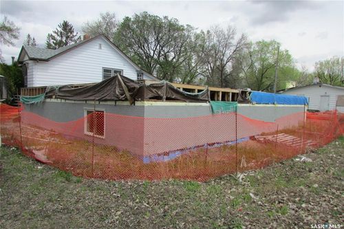 45 Cecil Cres, Regina, SK, S4T5Y6 | Card Image