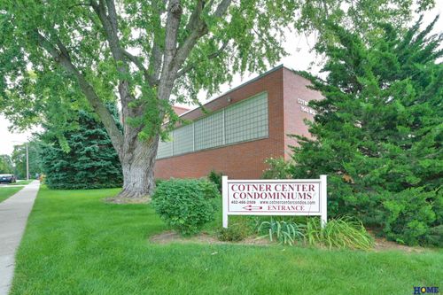 b403-1540 N Cotner Blvd, Lincoln, NE, 68505-1692 | Card Image