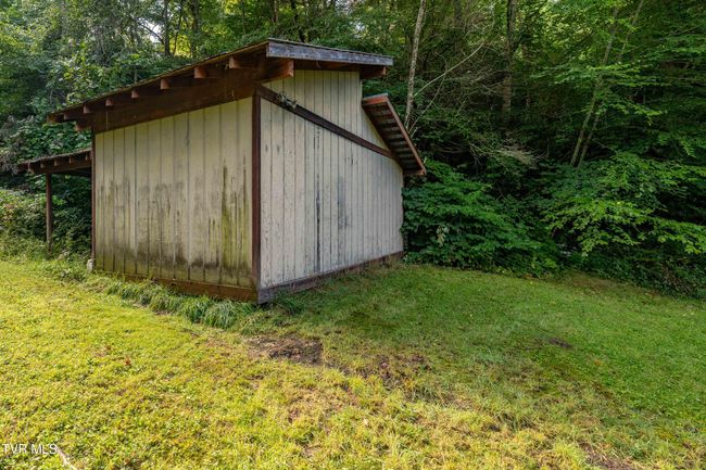 306 Bear Branch Rd, Home with 0 bedrooms, 0 bathrooms and null parking in Roan Mountain TN | Image 47