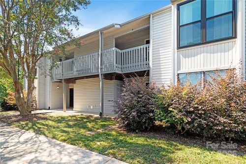 11123 Harrowfield Rd, Charlotte, NC, 28226-4458 | Card Image