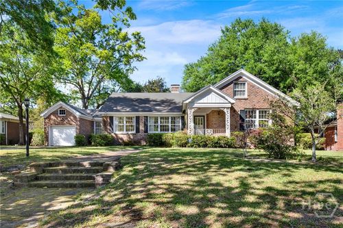 20 E 61st Street, Savannah, GA, 31405 | Card Image