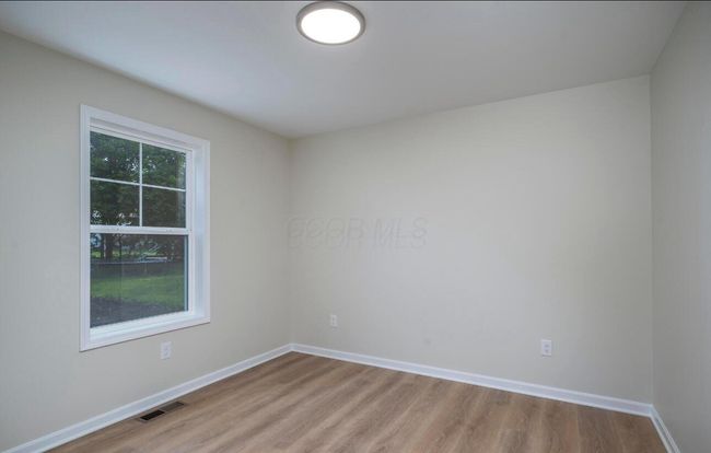 bedroom 2 | Image 17