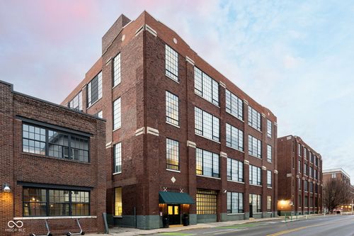 408-630 College Ave, Indianapolis, IN, 46204-1694 | Card Image