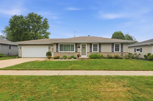 1786 Schaefer Circle, APPLETON, WI, 54915 | Card Image