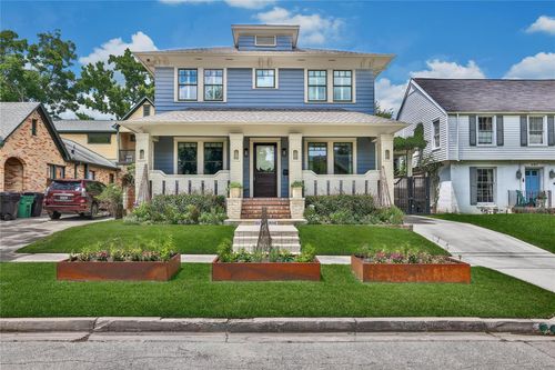 811 Byrne St, Houston, TX, 77009-7105 | Card Image