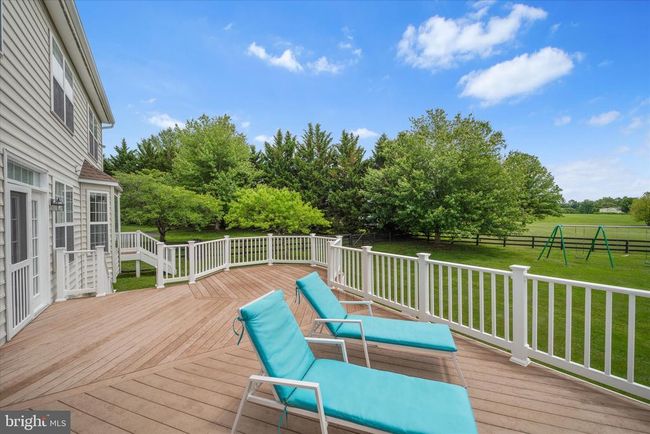 17760 Julie Ann Ct, House other with 4 bedrooms, 4 bathrooms and null parking in HAMILTON VA | Image 73