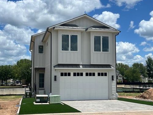 320 Lake St, Kingsland, TX, 78639-4619 | Card Image