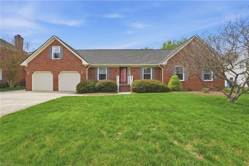 620 Spurlock Way, Chesapeake, VA, 23322-7200 | Card Image