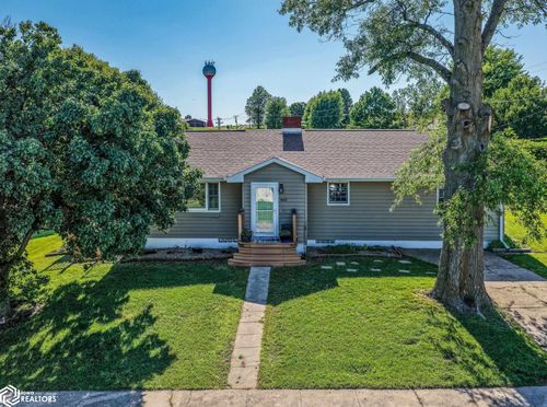 402 3rd St, Portsmouth, IA, 51565-2027 | Card Image