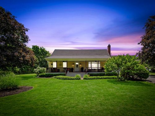 4710 Old North Rd, Southold, NY, 11971-2325 | Card Image