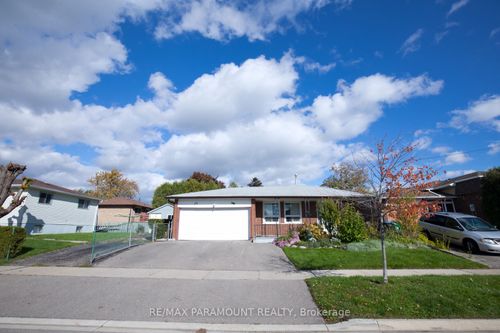 upper-19 Horne Dr, Brampton, ON, L6V2V1 | Card Image