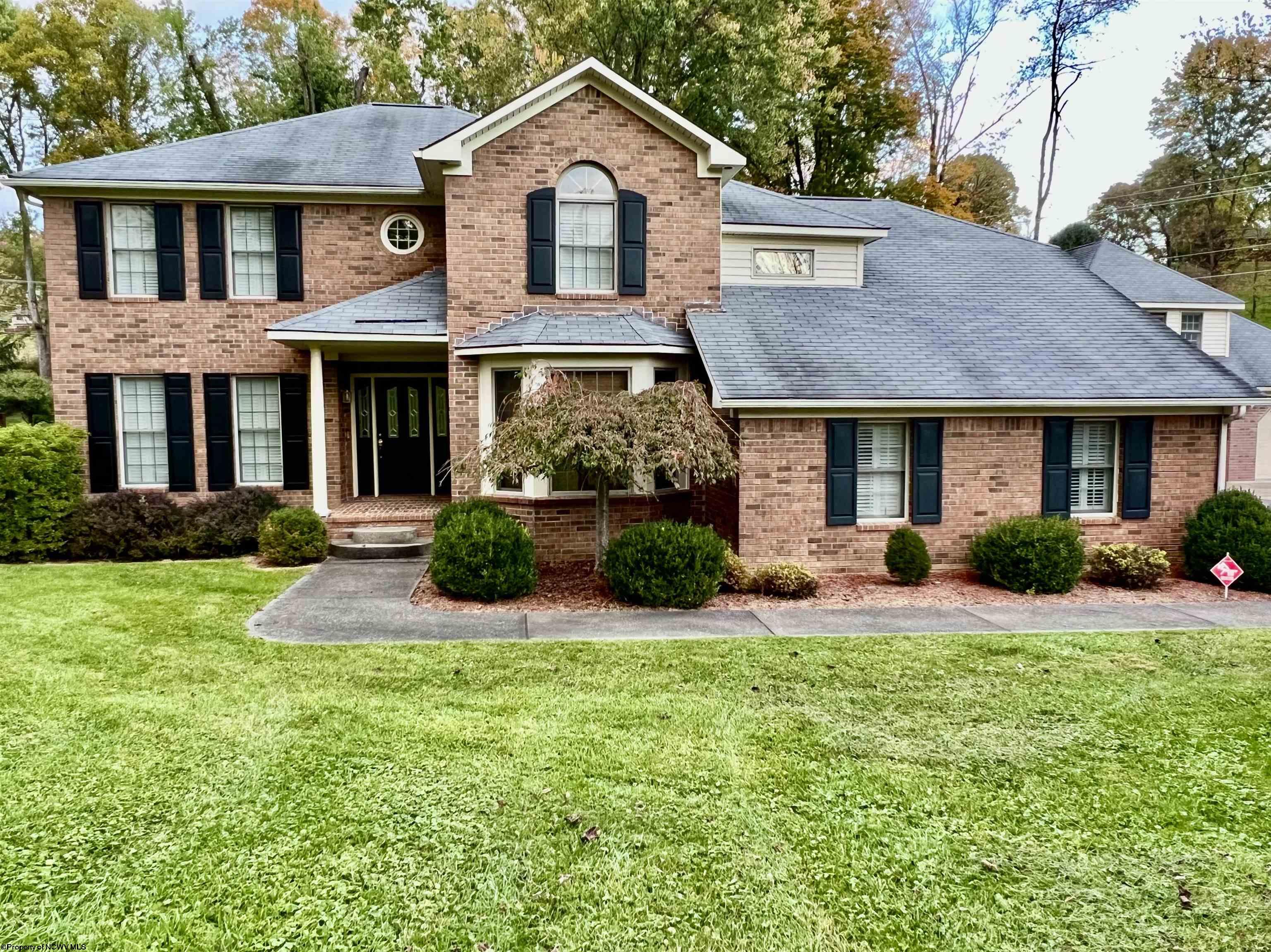Pheasant Dr, Fairmont, WV 26554