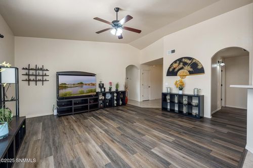 4652 Pyramid Peak Dr, Las Cruces, NM, 88012-6287 | Card Image