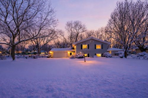 10924 Zenith Ave S, Bloomington, MN, 55431-3638 | Card Image