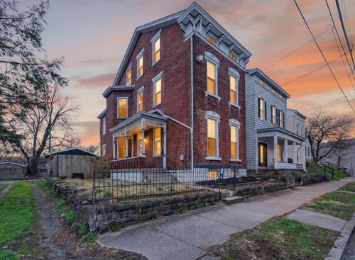 407 E 17th St, Covington, KY, 41014-1316 | Card Image