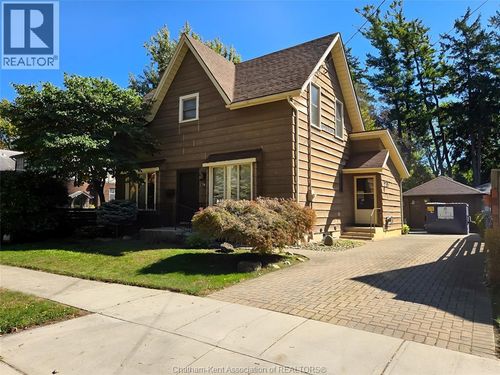 74 Amelia St, Chatham, ON, N7L2B8 | Card Image