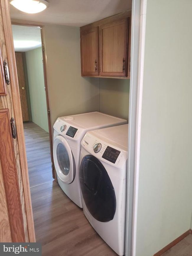 141 Laurel Run Est, House other with 3 bedrooms, 2 bathrooms and null parking in Laurel Run PA | Image 7