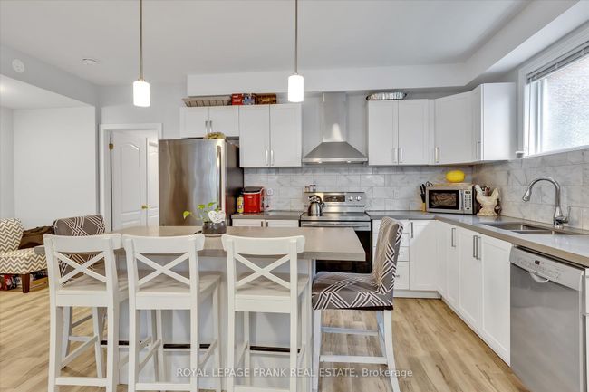999 Baker St, House other with 5 bedrooms, 3 bathrooms and 2 parking in Peterborough ON | Image 36