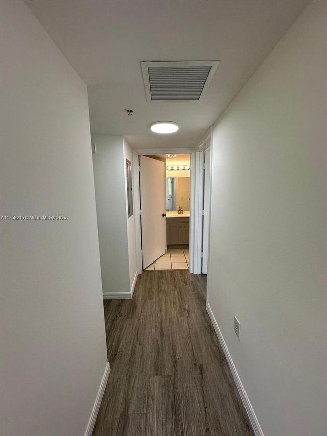 APT-304 - 17602 Nw 25 Th Ave, Condo with 3 bedrooms, 2 bathrooms and null parking in Miami Gardens FL | Image 13