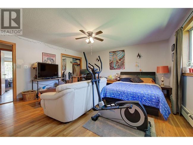 215 Arab Rd, House other with 8 bedrooms, 6 bathrooms and 5 parking in Kelowna BC | Image 26