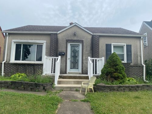 715 W Cleveland St, Spring Valley, IL, 61362-1705 | Card Image