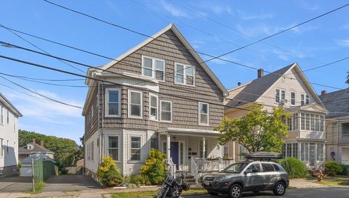 apt-1-39 Leach St, Salem, MA, 01970-6125 | Card Image