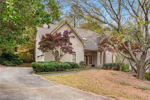 365 Log House Court, Roswell, GA, 30075 | Card Image