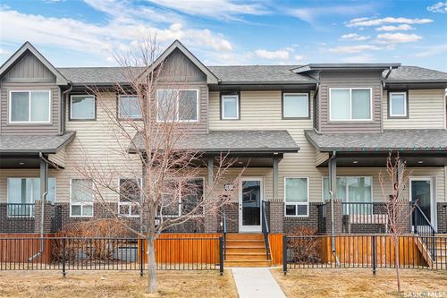 1036 Willowgrove Crescent, Saskatoon, SK, S7W0H7 | Card Image