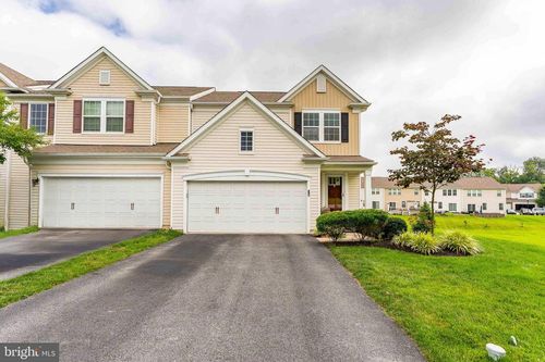 38 Clement Ct, DOWNINGTOWN, PA, 19335-4965 | Card Image